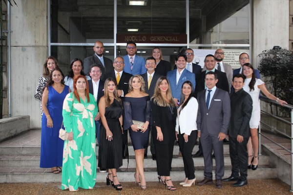 IESA certifica con el PAG 98 a cuarenta y nueve líderes empresariales